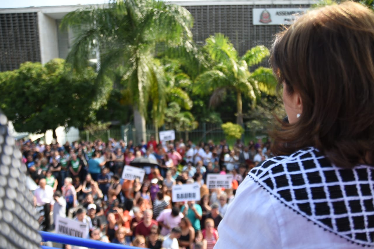 Read more about the article Contra a reforma da previdência de Doria, professores aprovam greve